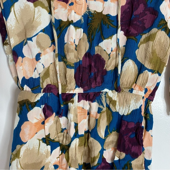O’Neill Floral Romper with pockets - Picture 4 of 11